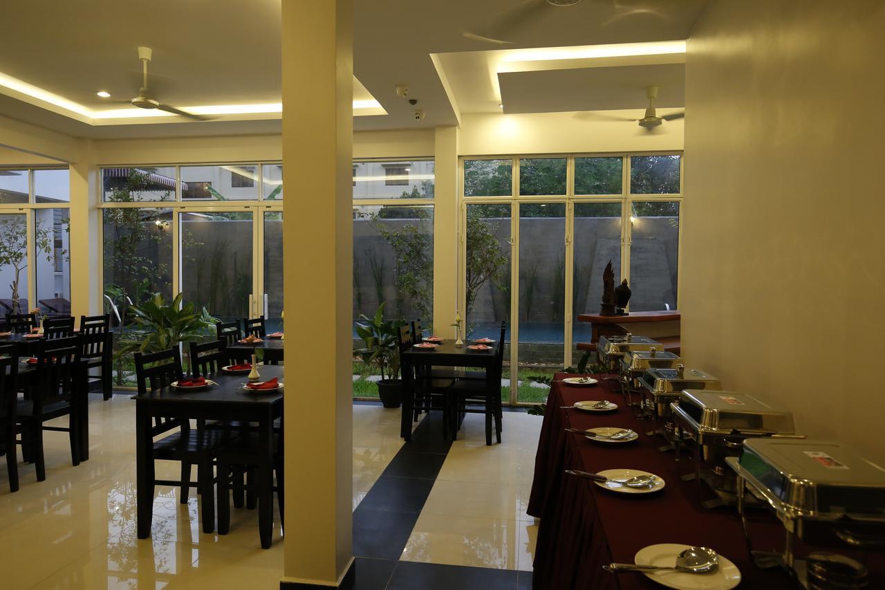 Holy Angkor Deluxe Hotel Siem Reap Exterior foto
