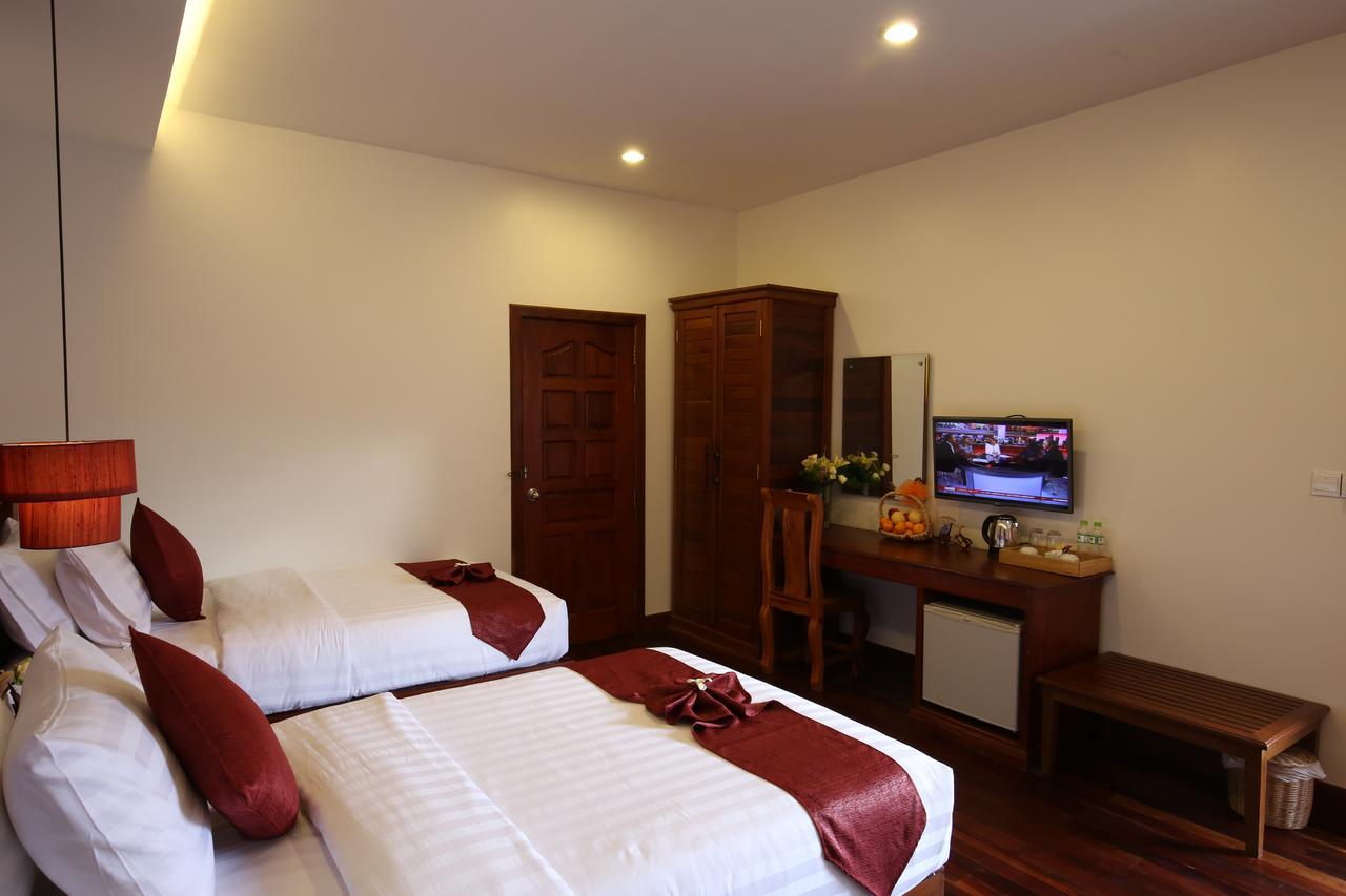 Holy Angkor Deluxe Hotel Siem Reap Exterior foto